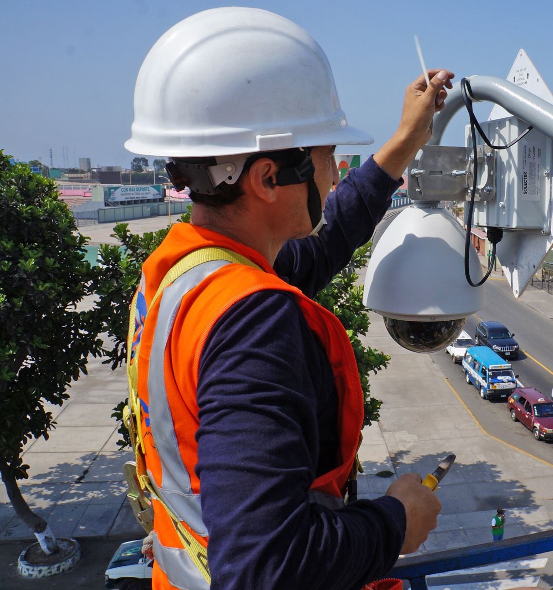 REPARACION DE CAMARA PTZ LIMA PERU